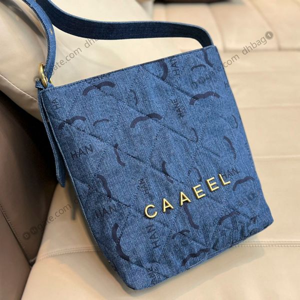 women luxury 2022 demin shopping tote bag blue and black full prints shoulder crossbody gold-tone letters hardware designer handbags multi p
women luxury 2022 demin shopping tote bag blue and black full prints shoulder crossbody gold-tone letters hardware designer handbags multi p