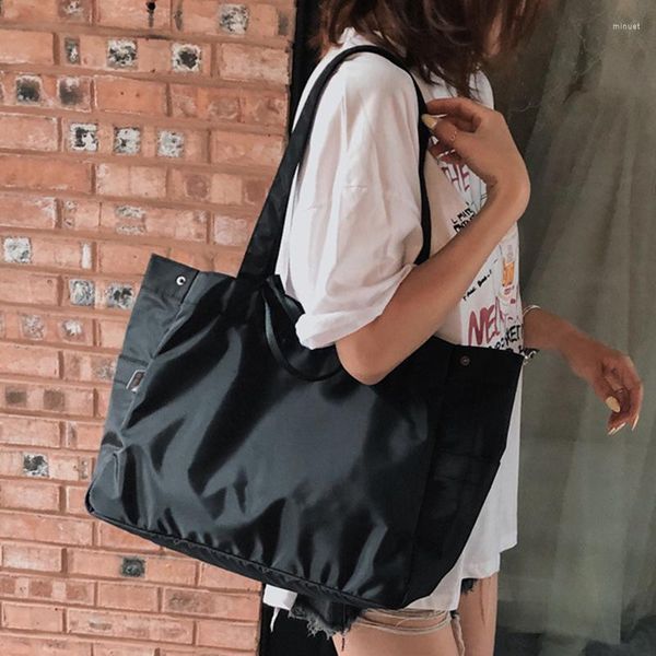 evening bags women's bag large capacity shoulder casual tote nylon handbags female retro big sac a main femme
evening bags women's bag large capacity shoulder casual tote nylon handbags female retro big sac a main femme