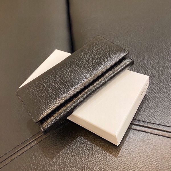 men's luxury designer wallet women's wedding date cowhide handbag fashion metal letter buckle bag, Red;black
men's luxury designer wallet women's wedding date cowhide handbag fashion metal letter buckle bag, Red;black