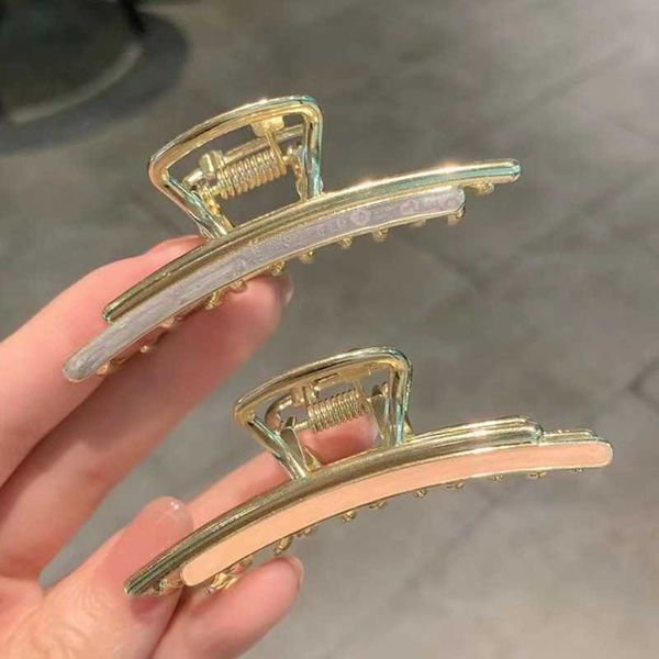 hair clips south korea net red back head hair grab medium clip metal shark hairpin elegant temperament headgear, Golden;silver
hair clips south korea net red back head hair grab medium clip metal shark hairpin elegant temperament headgear, Golden;silver
