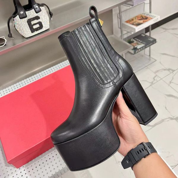latest ankle boots luxury designer classic platform heel shoes 100% cowskin 2022 catwalk boots 10cm high heeled fashion short boot 35-42, Black
latest ankle boots luxury designer classic platform heel shoes 100% cowskin 2022 catwalk boots 10cm high heeled fashion short boot 35-42, Black