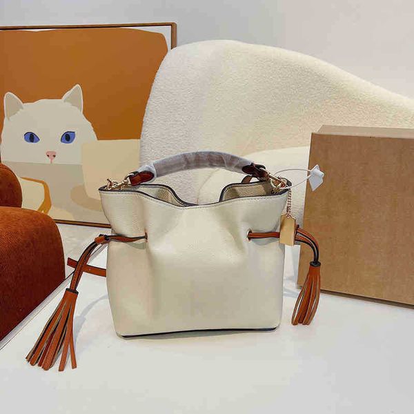 shoulder bags new drawstring tassel lucky bag women crossbody bag totes leather designer handbag purse 221010
shoulder bags new drawstring tassel lucky bag women crossbody bag totes leather designer handbag purse 221010