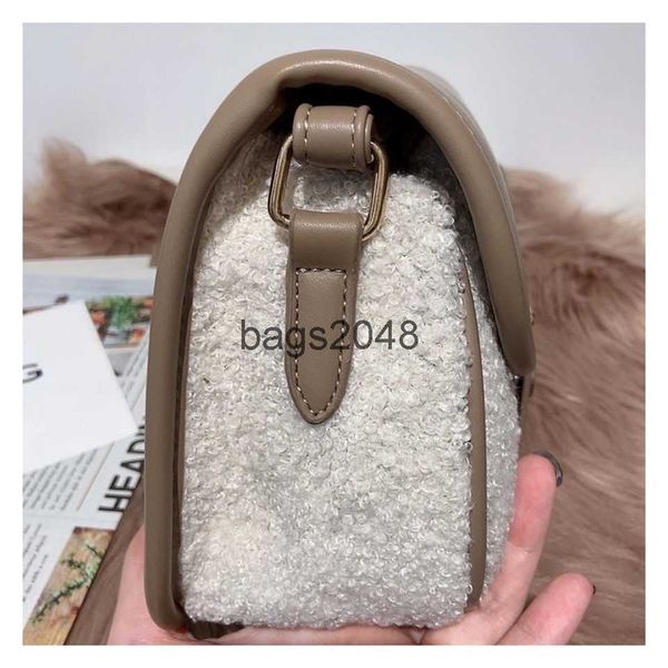 evening bags ugg deisgner the main wool bag is fashionable light with four colors available handbags
evening bags ugg deisgner the main wool bag is fashionable light with four colors available handbags