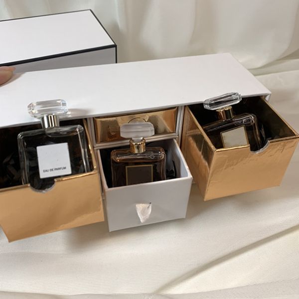 2022 fragrance 3pcs perfumes kit for woman festival gift lady 7.5ml no.5 pairs co/co mademoiselle perfumes glass bottle
2022 fragrance 3pcs perfumes kit for woman festival gift lady 7.5ml no.5 pairs co/co mademoiselle perfumes glass bottle