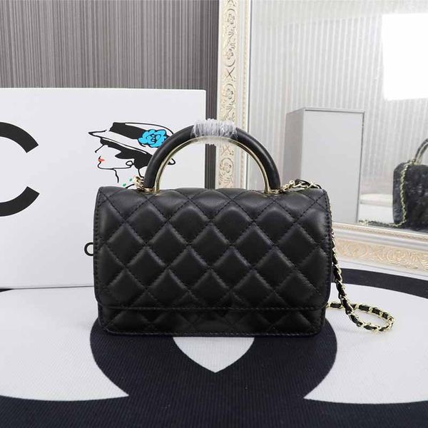 lambskin classic women designer handbag shoulder chain bag clutch flap totes bags wallet check velour thread purse solid hasp waist
lambskin classic women designer handbag shoulder chain bag clutch flap totes bags wallet check velour thread purse solid hasp waist