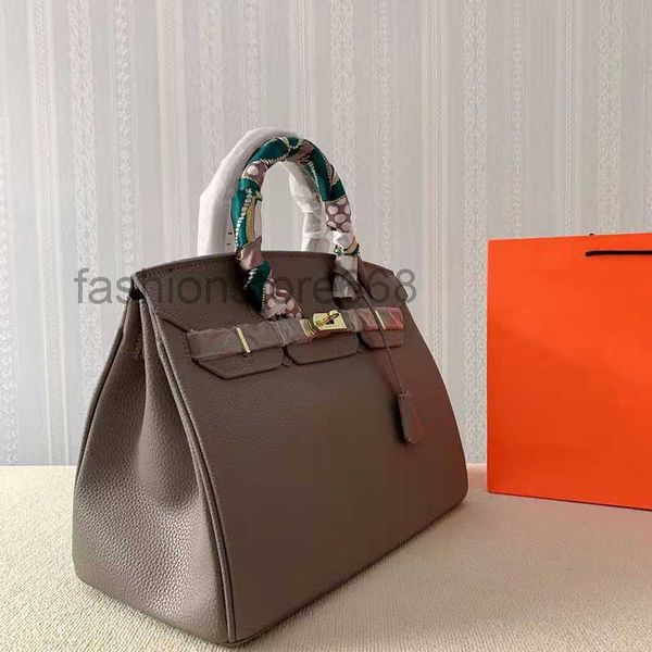 luxury designers bags handbags single shoulder bags messenger bag designerbag classic style large capacity simple fashion is
luxury designers bags handbags single shoulder bags messenger bag designerbag classic style large capacity simple fashion is