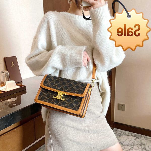 designer bags 2022 new tofu box small square one shoulder msenger versatile old flower triumphal arch women's bag factory direct sale
designer bags 2022 new tofu box small square one shoulder msenger versatile old flower triumphal arch women's bag factory direct sale