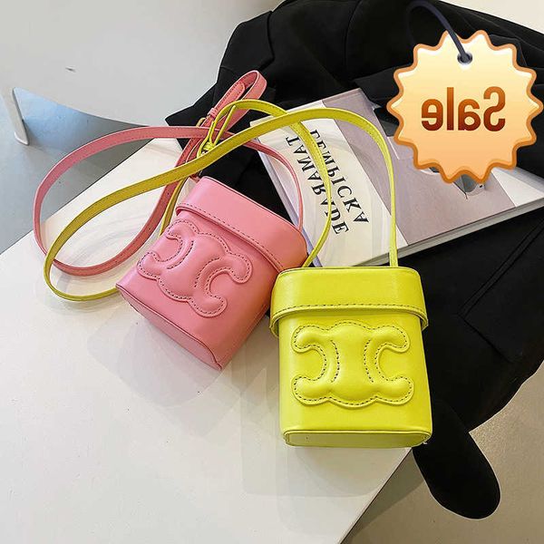 designer bags 22 spring and summer new triumphal arch small lunch box embossed soft leather mini msenger single shoulder women's bag fa
designer bags 22 spring and summer new triumphal arch small lunch box embossed soft leather mini msenger single shoulder women's bag fa