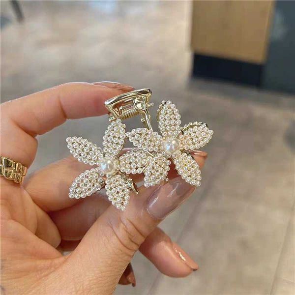 korean pearl flower hairpin simple net red fashion light luxury small grab clip back of head hair accessories, Golden;silver
korean pearl flower hairpin simple net red fashion light luxury small grab clip back of head hair accessories, Golden;silver