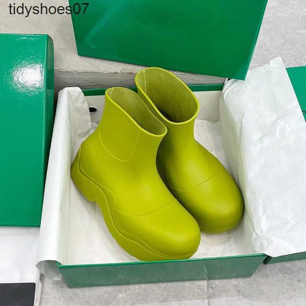 rainboots of family paris b 2021 candy colored waterproof rubber shoes thick soles high profile water shoes round toe boots chelsea boots, Black
rainboots of family paris b 2021 candy colored waterproof rubber shoes thick soles high profile water shoes round toe boots chelsea boots, Black