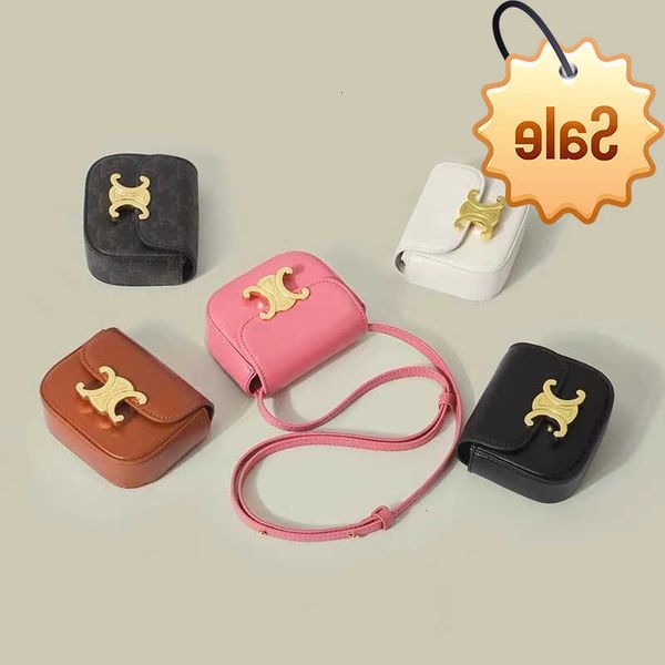 designer bags home c triumphal arch mini square 2022 new fashion zero wallet premium pu one shoulder msenger factory direct sale
designer bags home c triumphal arch mini square 2022 new fashion zero wallet premium pu one shoulder msenger factory direct sale