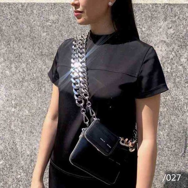 evening bags shoulder bags designer handbag crossbody 2022 thick chain small square bag diagonal cross women s pure black purse trend wallet
evening bags shoulder bags designer handbag crossbody 2022 thick chain small square bag diagonal cross women s pure black purse trend wallet