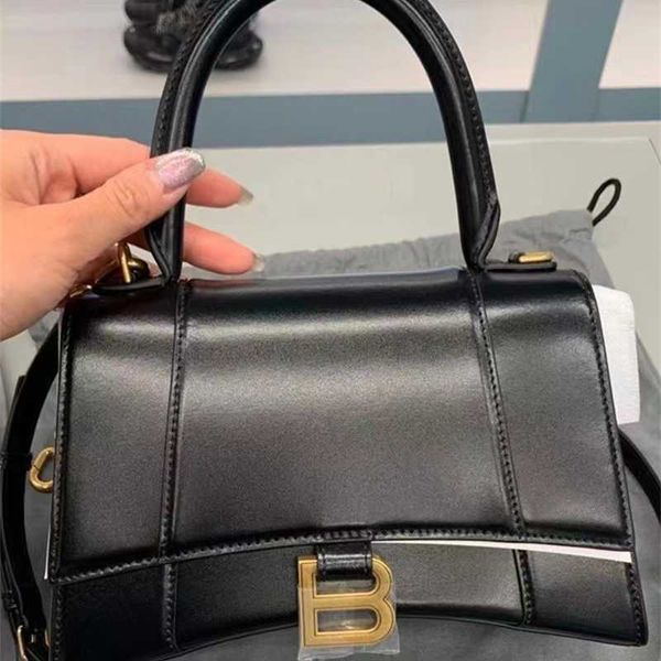 designer bags balenciga handbag small ck flagship store small crowd women 2022 autumn and winter advanced texture hourglass b home high vers
designer bags balenciga handbag small ck flagship store small crowd women 2022 autumn and winter advanced texture hourglass b home high vers