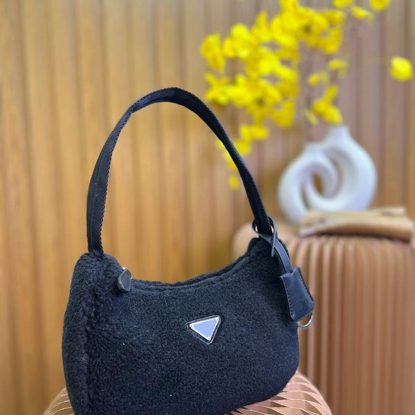cosmetic bags cases fashion bags soft bag designer hobo casual lady totes handbags brand designer large-capacity tote
cosmetic bags cases fashion bags soft bag designer hobo casual lady totes handbags brand designer large-capacity tote