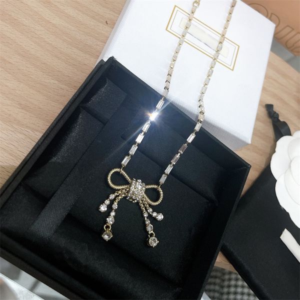 designers earrings necklaces hiarpins jewelry sets fashion brand luxurys classic golden diamond butterfly necklace hairclip, Silver
designers earrings necklaces hiarpins jewelry sets fashion brand luxurys classic golden diamond butterfly necklace hairclip, Silver