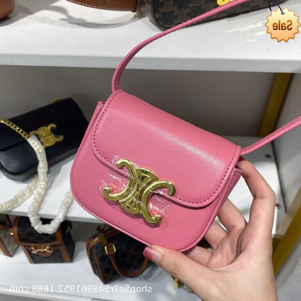designer bags earphone change bag mouth red packet triumphal arch mini female quality one shoulder french light luxury factory direct sale
designer bags earphone change bag mouth red packet triumphal arch mini female quality one shoulder french light luxury factory direct sale