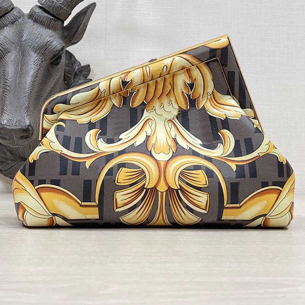 evening bags handbag evening hand bag crossbody shoulder bags women jointly-designed fan painting fashion letters lady purse adjustable
evening bags handbag evening hand bag crossbody shoulder bags women jointly-designed fan painting fashion letters lady purse adjustable