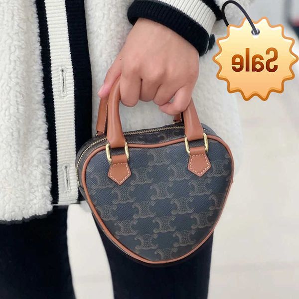 designer bags arc de triomphe mini old flower love spring and summer 2022 new women's leisure single shoulder crossbody bag fashion han
designer bags arc de triomphe mini old flower love spring and summer 2022 new women's leisure single shoulder crossbody bag fashion han