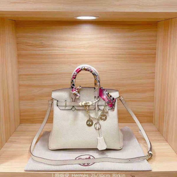 birkins herme women women's pure leather flip handbag platinum fashion atmosphere trend shoulder bag
birkins herme women women's pure leather flip handbag platinum fashion atmosphere trend shoulder bag