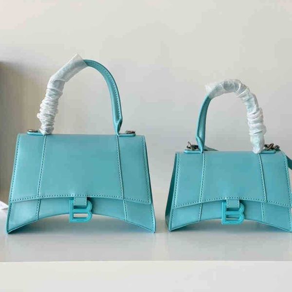 designer balencigas trendy bags sky bag selling blue full leather women's hourglass portable messenger
designer balencigas trendy bags sky bag selling blue full leather women's hourglass portable messenger
