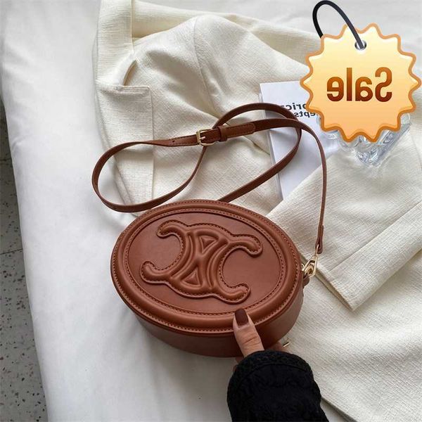 designer bags 2022 new round triumphal arch moon cake mini small bag single shoulder crossbody factory direct sale
designer bags 2022 new round triumphal arch moon cake mini small bag single shoulder crossbody factory direct sale