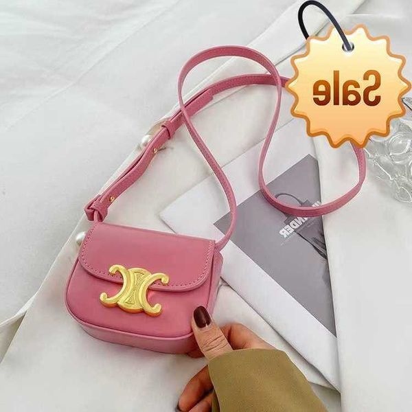 designer bags women's spring and summer new triumphal arch pink single shoulder msenger mini mouth red headset bag factory direct sale
designer bags women's spring and summer new triumphal arch pink single shoulder msenger mini mouth red headset bag factory direct sale