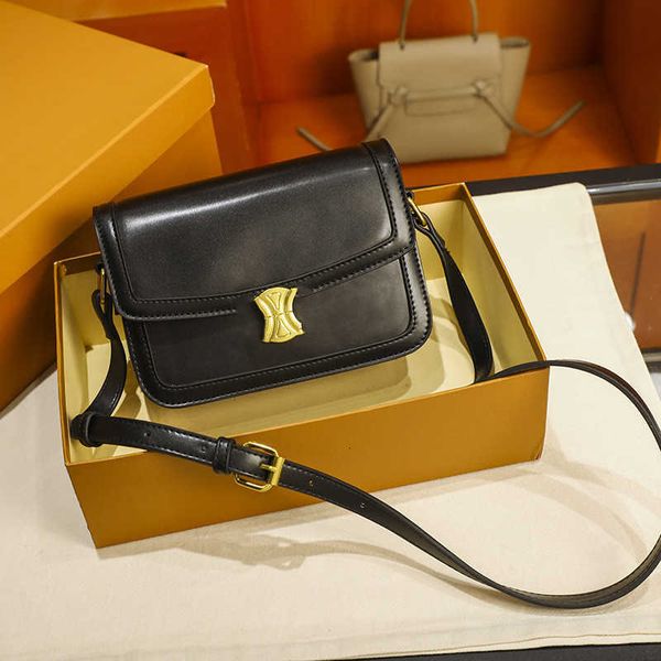 designer bags hong kong new triumphal arch box beancurd classic old flower small square one shoulder msenger bag factory direct sale luxury
designer bags hong kong new triumphal arch box beancurd classic old flower small square one shoulder msenger bag factory direct sale luxury
