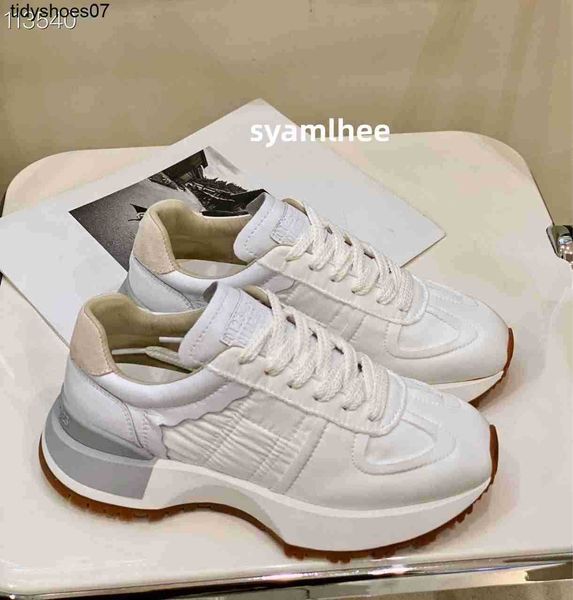 2022 summer new designer magellard fast shoes women's breathable running thick soled daddy sports casual small white shoes, Black
2022 summer new designer magellard fast shoes women's breathable running thick soled daddy sports casual small white shoes, Black