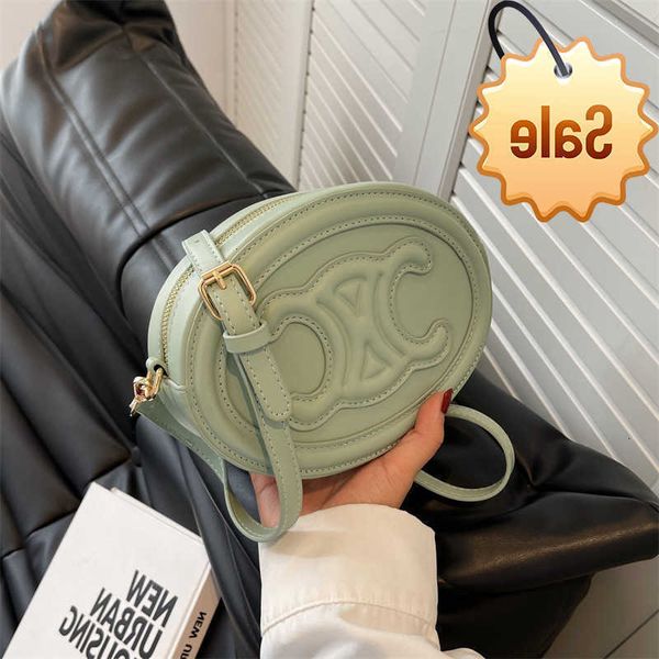 designer bags triumphal arch pig nose cute mini round cake portable small bag versatile one shoulder msenger factory direct sale
designer bags triumphal arch pig nose cute mini round cake portable small bag versatile one shoulder msenger factory direct sale