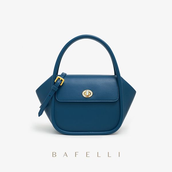evening bags bafelli women's handbag bento bag arrivial fashion stylish simplify designer collocation leather shoulder crossbody 221010
evening bags bafelli women's handbag bento bag arrivial fashion stylish simplify designer collocation leather shoulder crossbody 221010