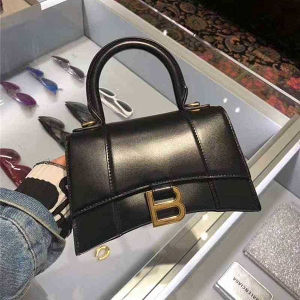 designer balencigas trendy bags bag embossed smooth leather hourglass one shoulder crossbody
designer balencigas trendy bags bag embossed smooth leather hourglass one shoulder crossbody