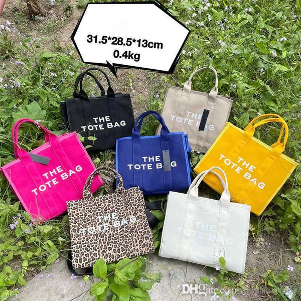 tote bag women handbag 2022 new large capacity tough canvas bags casual simple cross body shoulder messager bag, Brown;gray
tote bag women handbag 2022 new large capacity tough canvas bags casual simple cross body shoulder messager bag, Brown;gray