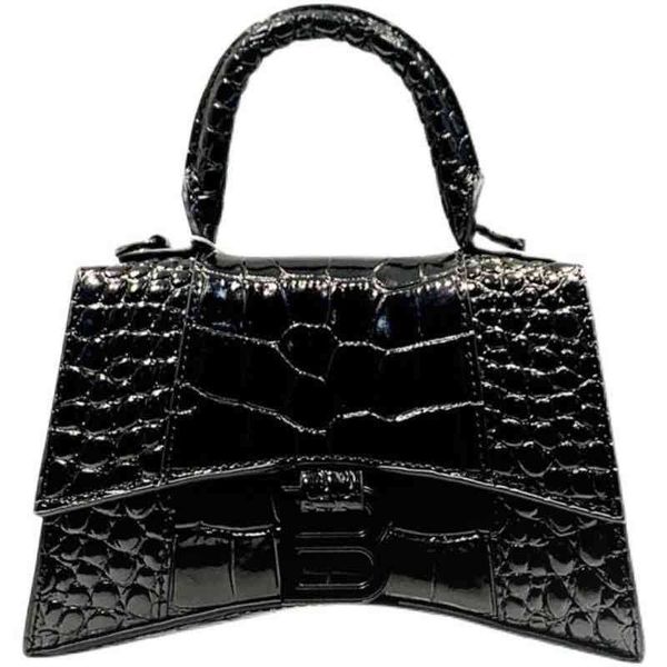 designer balencigas trendy bags hourglass bag high version family leather crocodile pattern portable messenger women's summer niche min
designer balencigas trendy bags hourglass bag high version family leather crocodile pattern portable messenger women's summer niche min