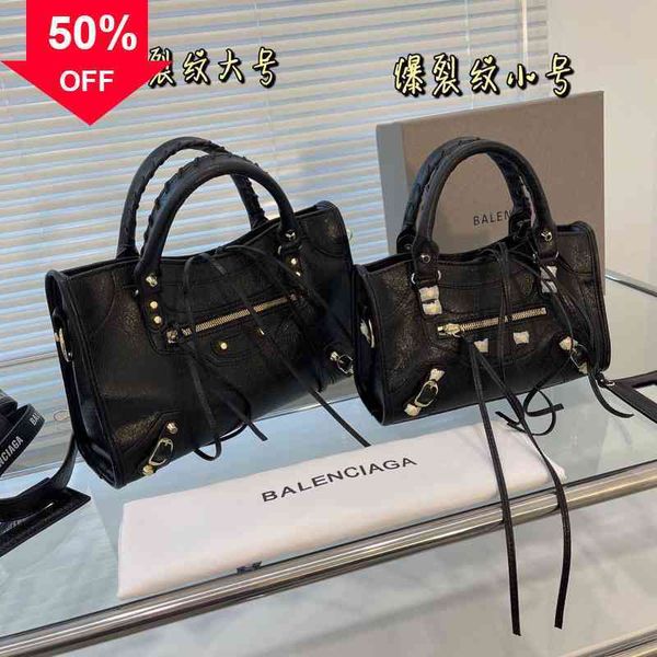 dhl newevening bags designer baienclagass handbags motorcycle cracks explodes women's single messenger bag is fashionable retro and ver
dhl newevening bags designer baienclagass handbags motorcycle cracks explodes women's single messenger bag is fashionable retro and ver