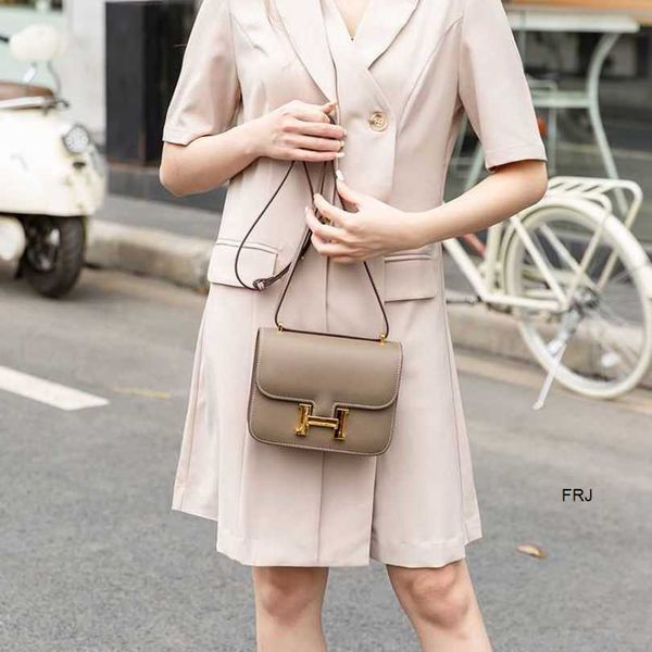 designer constances bags herme bag 2022 new fashion net red high grade tofu bag for women in summer
designer constances bags herme bag 2022 new fashion net red high grade tofu bag for women in summer