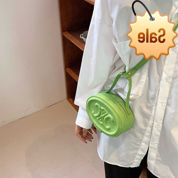designer bags triumphal arch mini small round lisa same moon cake fashion trend portable shoulder bag color factory direct sale
designer bags triumphal arch mini small round lisa same moon cake fashion trend portable shoulder bag color factory direct sale