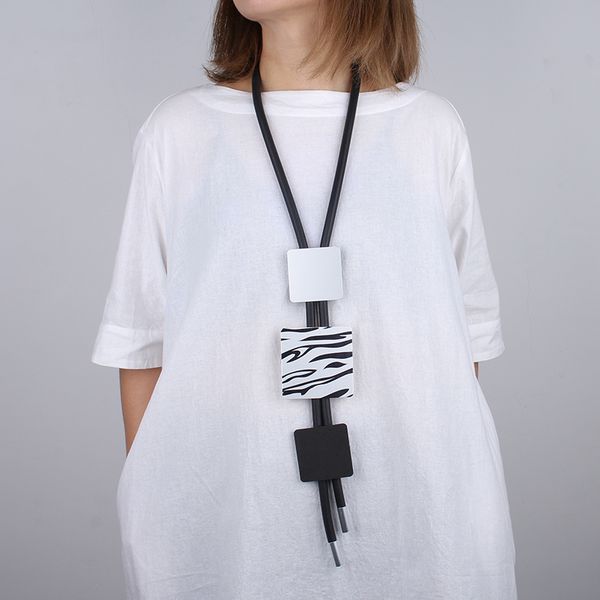 pendant necklaces yd ydbz zebra pattern metal ladies punk style black rubber statement necklace luxurious jewelry accessories 221010, Silver
pendant necklaces yd ydbz zebra pattern metal ladies punk style black rubber statement necklace luxurious jewelry accessories 221010, Silver