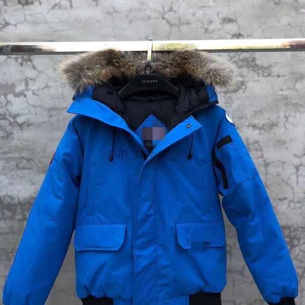 men's down canadian designer goose parkas out of season outdoor style down jacket short pilot coats thickened jackets, Black
men's down canadian designer goose parkas out of season outdoor style down jacket short pilot coats thickened jackets, Black