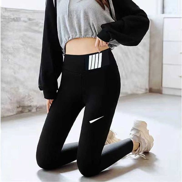 woman tight leggings yoga pants lady slim track pant trouse outwears high waist sport capris with letters designer legging s-2xl, Black
woman tight leggings yoga pants lady slim track pant trouse outwears high waist sport capris with letters designer legging s-2xl, Black