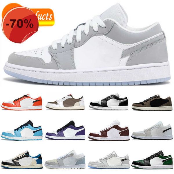 2022 new men basketball shoes 1 low reverse mocha fragment white camo unc wolf grey shadow toe 1s court purple bred toe mens women trainers
2022 new men basketball shoes 1 low reverse mocha fragment white camo unc wolf grey shadow toe 1s court purple bred toe mens women trainers