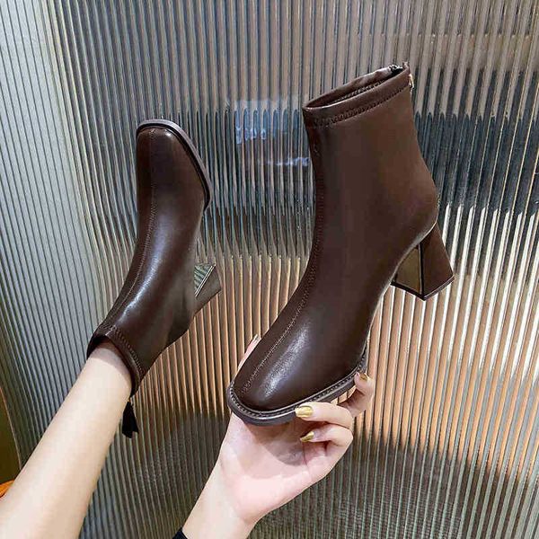 women boots leather thin boots high heel short women's autumn and winter 2022 new thick british style thin knight single chelsea, Black
women boots leather thin boots high heel short women's autumn and winter 2022 new thick british style thin knight single chelsea, Black