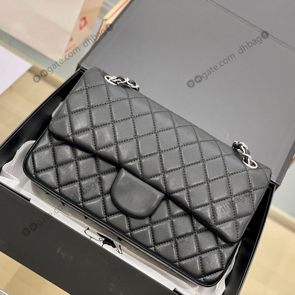vintage classic handbag french jumbo ladies shoulder bag black white lambskin designer handbags gold/silver hardware double flap multi poche
vintage classic handbag french jumbo ladies shoulder bag black white lambskin designer handbags gold/silver hardware double flap multi poche