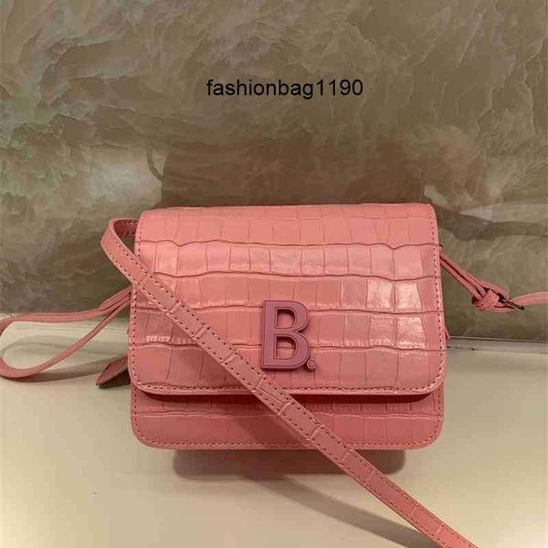 women designer balencaigass bags 2022 home leather cherry blossom powder crocodile pattern beancurd bag b-button single
women designer balencaigass bags 2022 home leather cherry blossom powder crocodile pattern beancurd bag b-button single