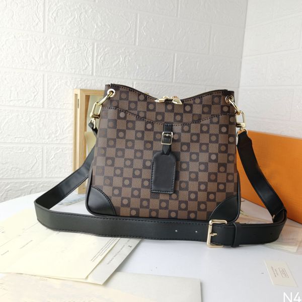 totes canvas armpit women odeon crossbody bag zipper shoulder bags fashion old flower letters genuine leather detachable strap
totes canvas armpit women odeon crossbody bag zipper shoulder bags fashion old flower letters genuine leather detachable strap