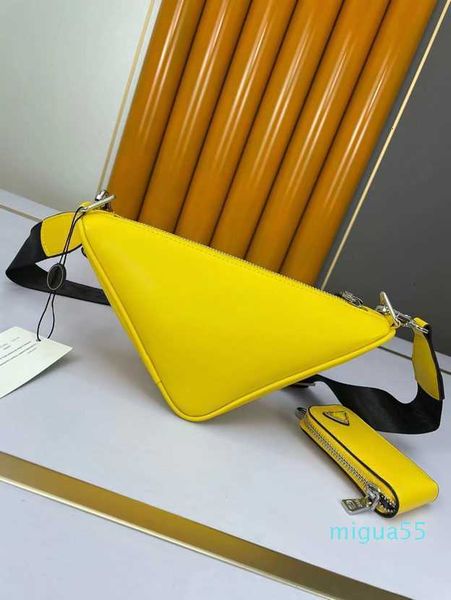 luxury brand triangular satchel fashion bags wallets envelope zipper adjustable handbags square postman womens
luxury brand triangular satchel fashion bags wallets envelope zipper adjustable handbags square postman womens