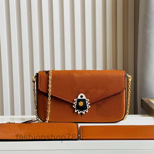 3pcs chain bag feltcie handbag set clutch pochette shoulder crossbody bags flap envelope genuine leather embossed letter two removable pocke
3pcs chain bag feltcie handbag set clutch pochette shoulder crossbody bags flap envelope genuine leather embossed letter two removable pocke