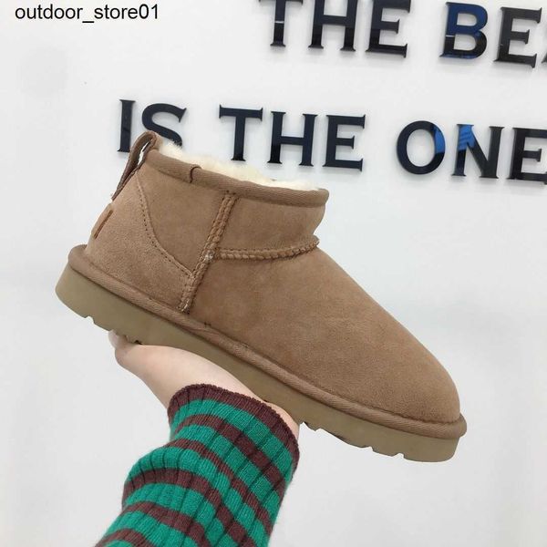 designer boots australia snow boot luxury women shoes sheepskin fur integrated new warm anti-skid short shoe, Black
designer boots australia snow boot luxury women shoes sheepskin fur integrated new warm anti-skid short shoe, Black