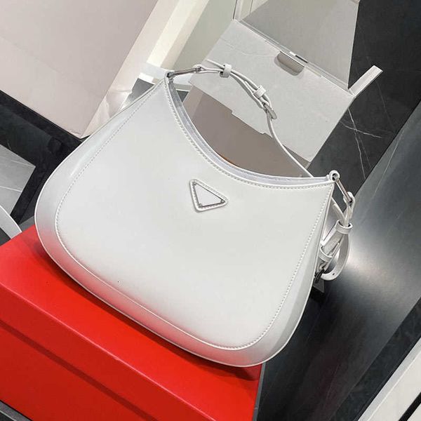 brand women classic shoulder bags patent leather underarm multiple colors p letter cowhide handbags purse small tote lady wallet
brand women classic shoulder bags patent leather underarm multiple colors p letter cowhide handbags purse small tote lady wallet
