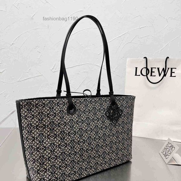 women designer handbags bag loews 2023 head single portable embroidery high-capacity ao95
women designer handbags bag loews 2023 head single portable embroidery high-capacity ao95