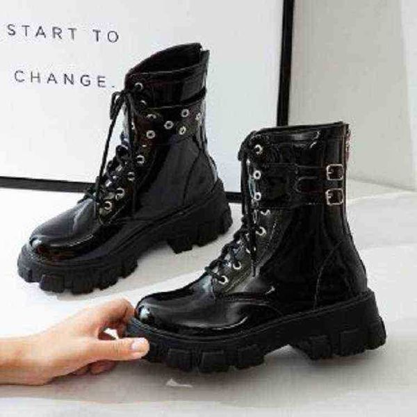 women boots british style lace up thick bottom breathable heel summer autumn martin boot 07091011, Black
women boots british style lace up thick bottom breathable heel summer autumn martin boot 07091011, Black